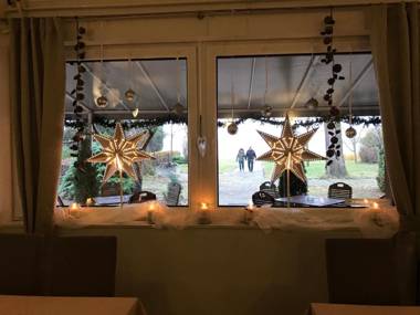 Sirály Panzió Tópart