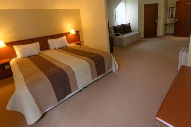 Apát Panzió és Étterem