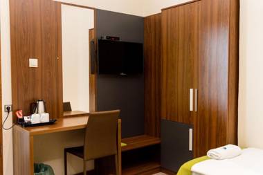 Vén Diófa De Lux Panzió