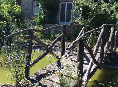 Farmotel Stefania - Szakadat