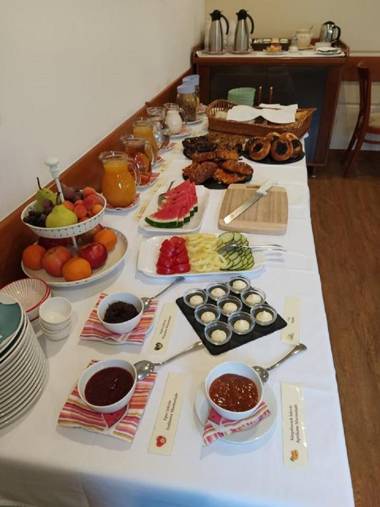 Erhardt Superior Rooms