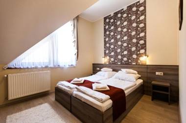 Piroska Csárda és Panzió