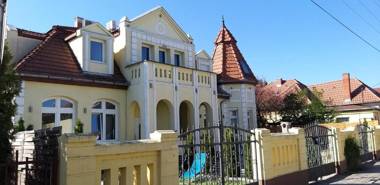 Corner Apartman 5