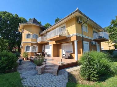 Villa Letícia Siófok