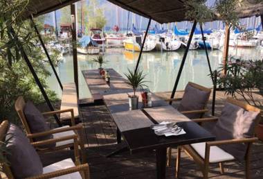 Silver Side Apartments