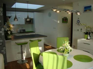 Viola Harmony Apartman