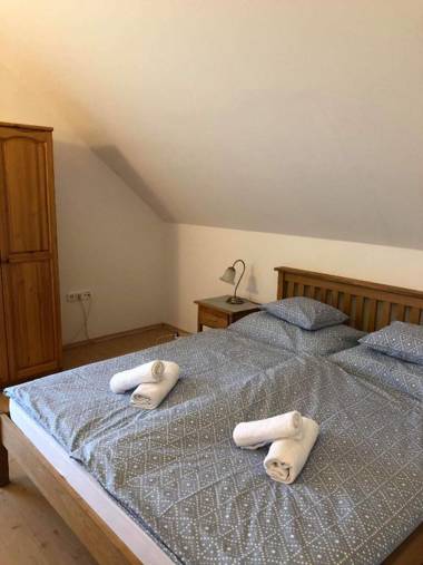 Kristály Apartmanház