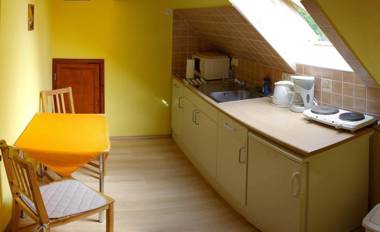 Kondics Apartmanház