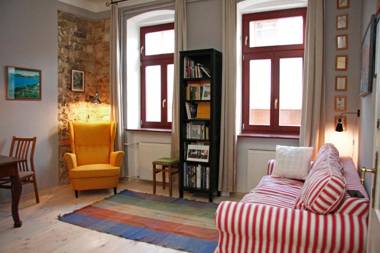 Green Tree Apartment