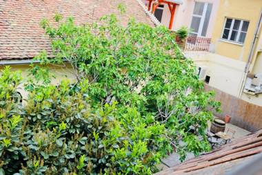 Rozmaring Apartman Pécs