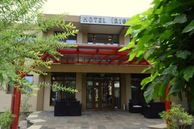 Hotel Írisz
