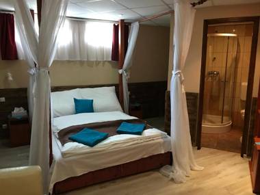 Abszolút Hotel és Panzió