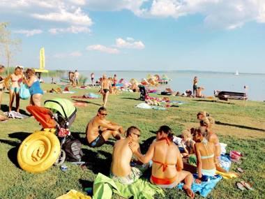 Toldi68 Apartmanház