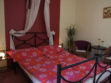 Kőszeghegyalja Vendégház