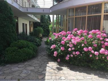 Feng Shui Wellness Apartmanház Hévíz