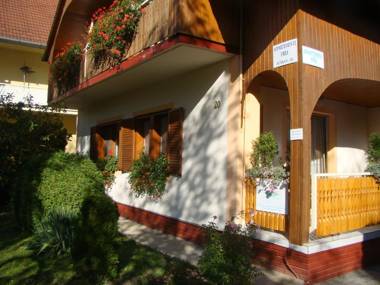 Virágoskert Apartman