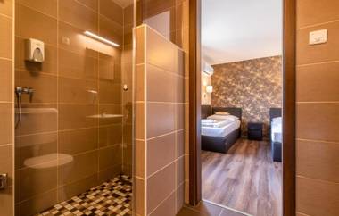 Autohof 171 Hotel Hegyeshalom