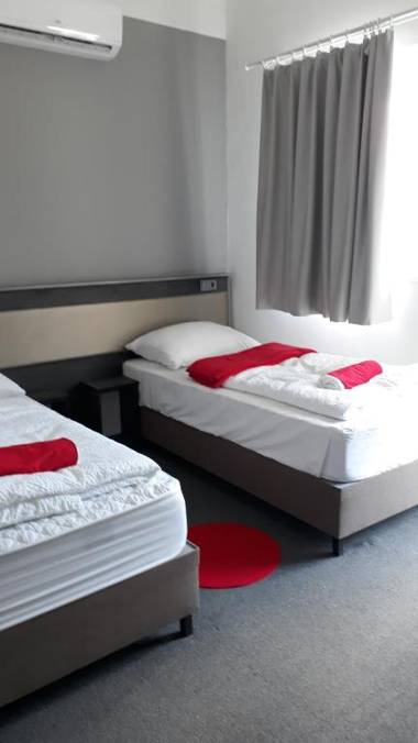 No Stress Panzió-Pizzéria-Sporttábor