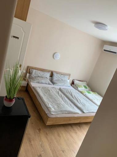 Zsuzsa Apartman Hajdúszoboszló