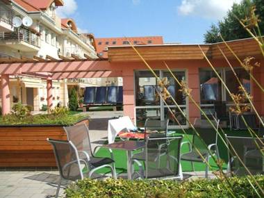 Aqua Wellness Apartments