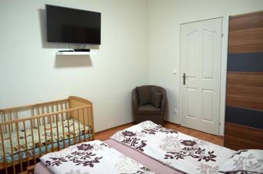 Henrietta Vendégház