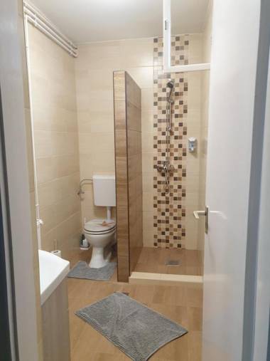 Tahiti Garden Apartman