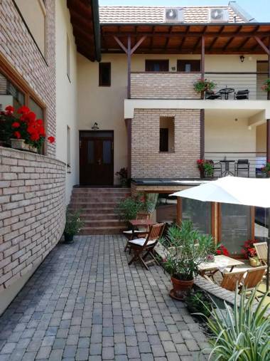 Végvár Spa Apartman