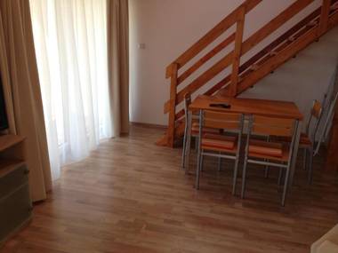 Lovagvár Apartments