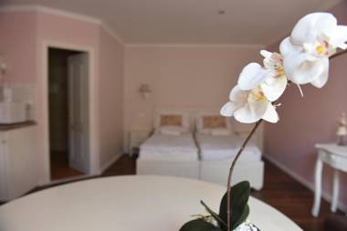 Guest House Romantika Panzio