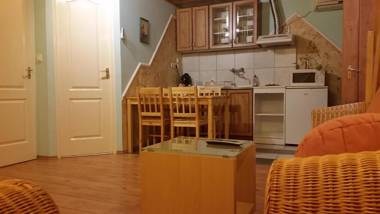 Central Panzió Gyula