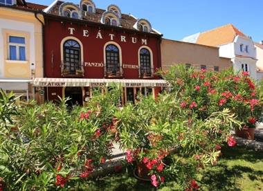 Teátrum Boutique Hotel