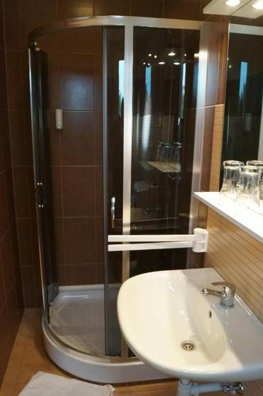 Malomudvar Étterem Cukrászda Panzió és Rendezvényház