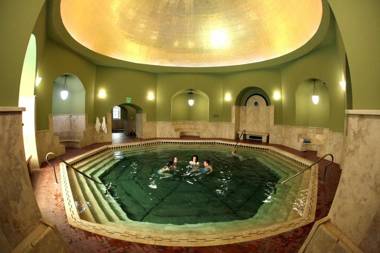 Borostyán Vendégház Eger