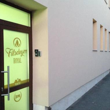 Filsdeger Royal Panzió