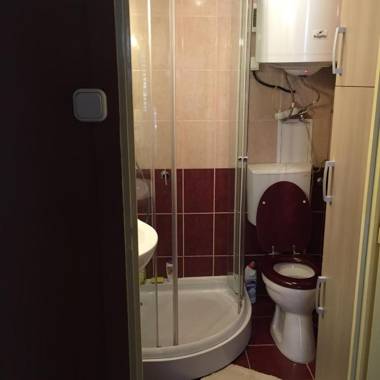 Gunarasi villa jacuzzival