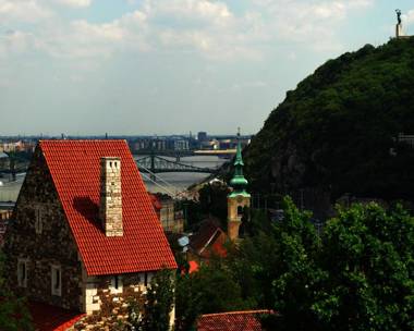 Hotel Orion Várkert