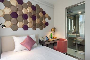 The Three Corners Hotel Art Superior