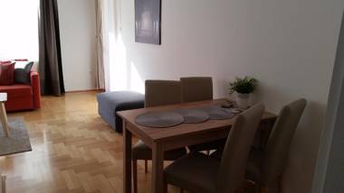 InnerCity Apartments