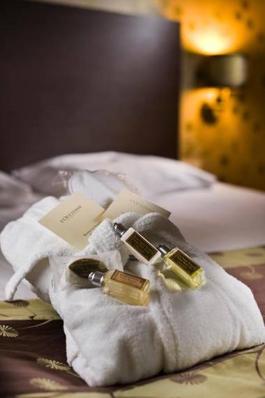 Opera Garden Hotel & Apartments