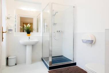 Maverick Hostel & Ensuites