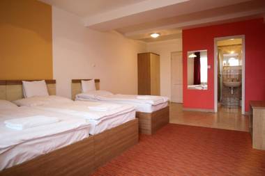 Silver Hotel Budapest City Center