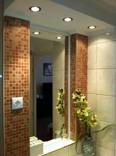 Connection Guesthouse