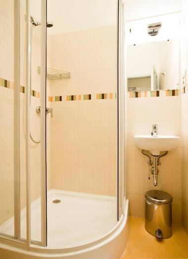 Budapest Rooms Bed and Breakfast