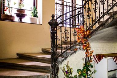 Corvin Point Rooms and Apartments