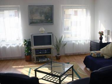 Arriva Apartment optional indoor parking