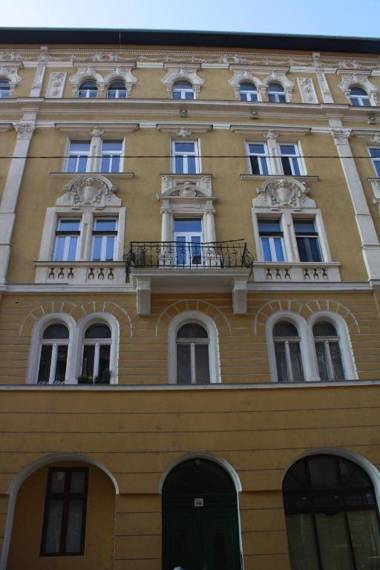 Alessia Apartment City Center