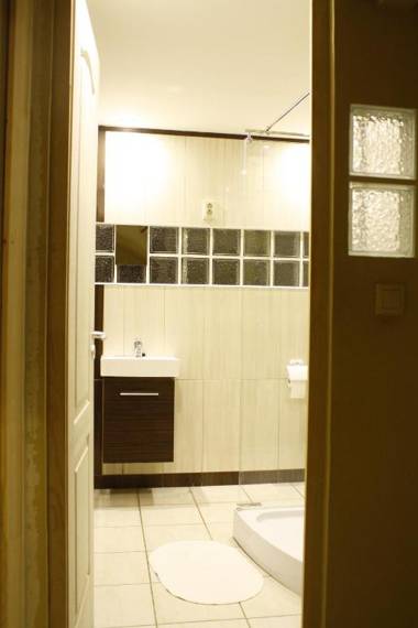 Travel Inn Apartments