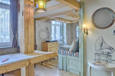 Lavender Circus Apartments