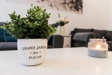 Real Apartments Vadász