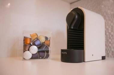 Chain Bridge Studio Apartment